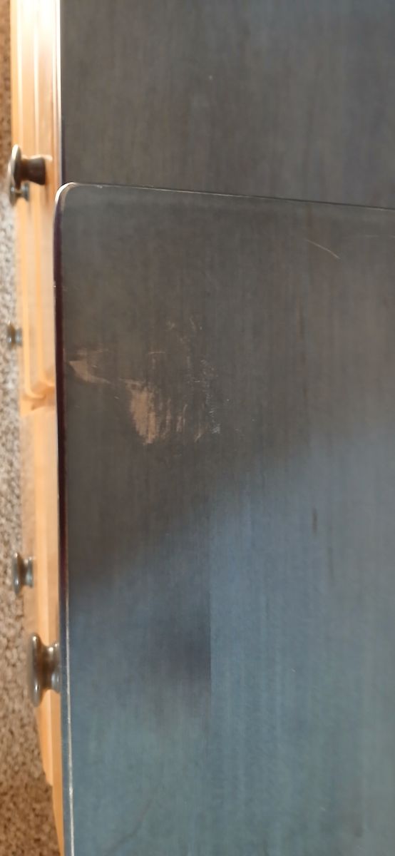 Main image 3