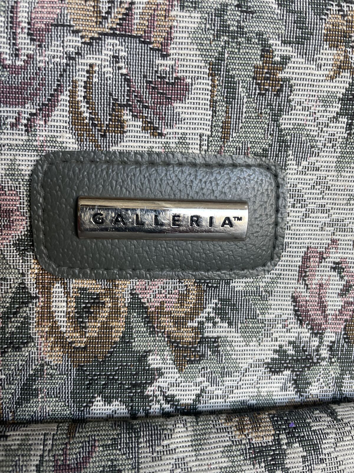 2 pc Galleria Luggage
