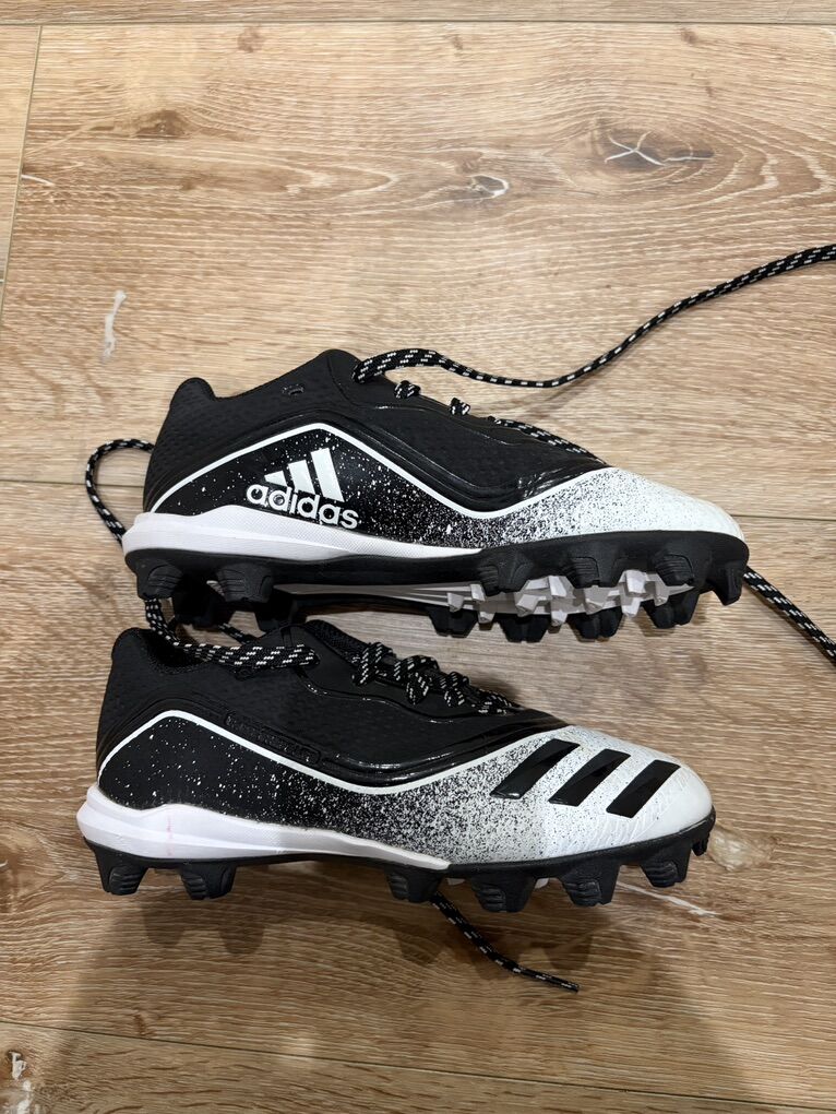 Adidas Cleats Boys Size 2Y