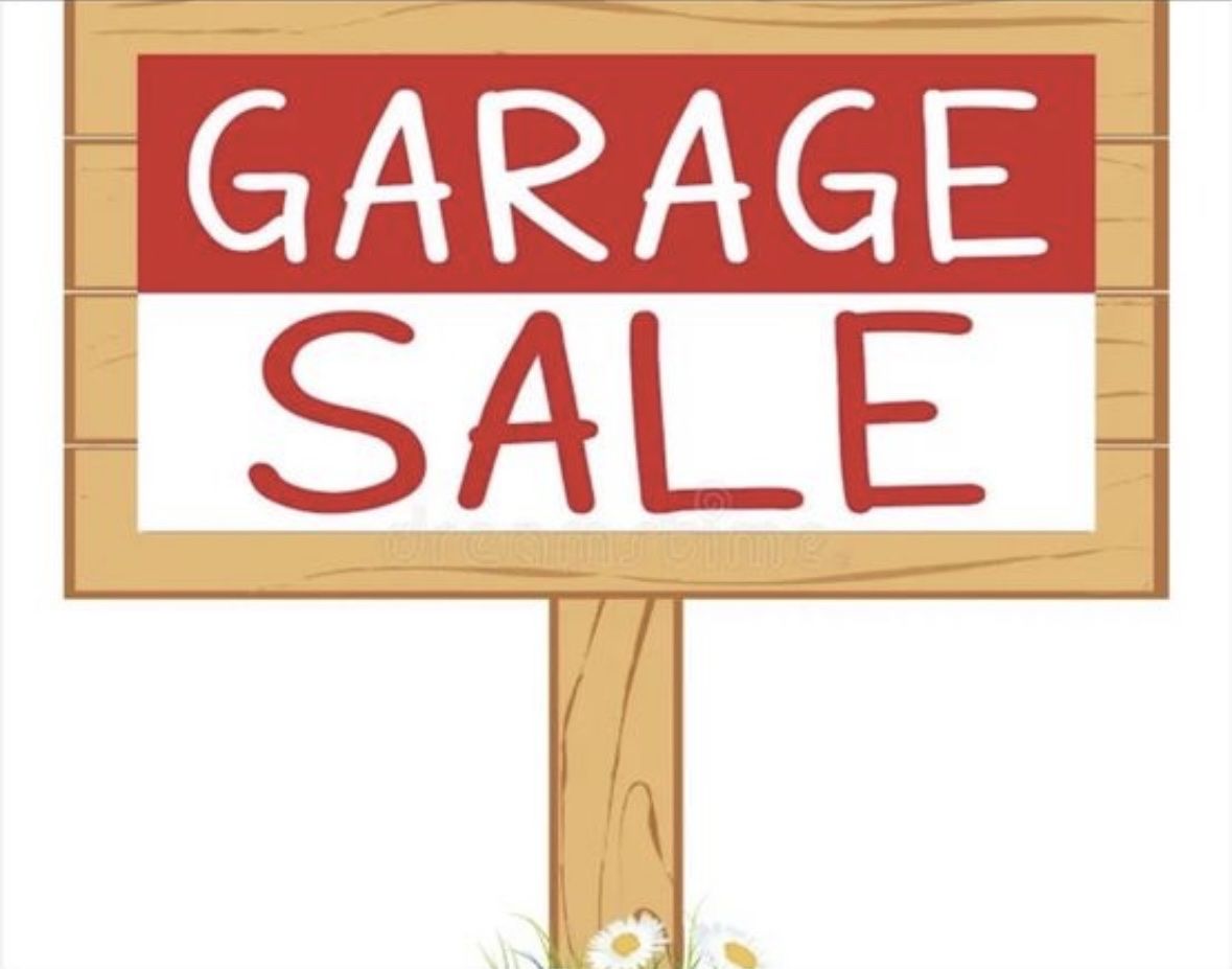 Garage Sale Announcement Sign