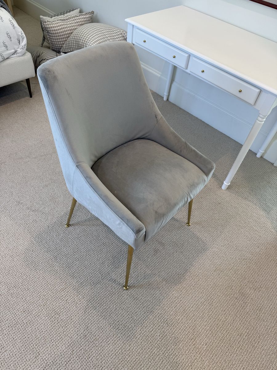Upholstered desk chair
