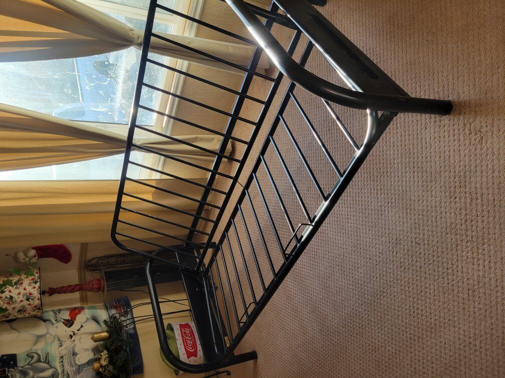 Black metal futon bed/couch