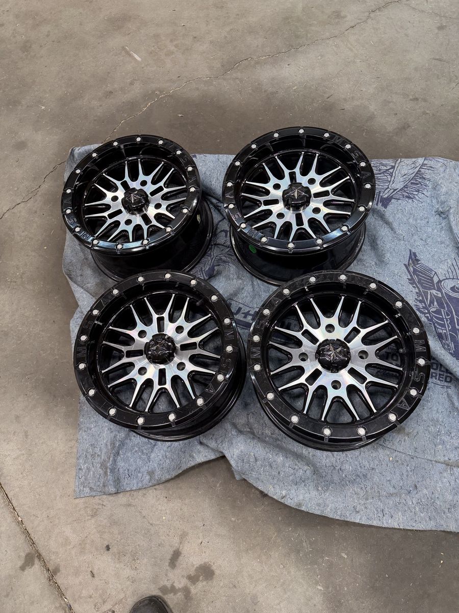 Bead Lock Wheels for a Can am X3 15X10