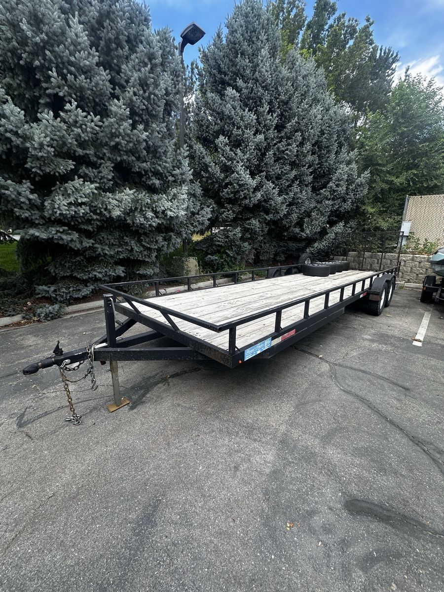 Utility trailer 26ft