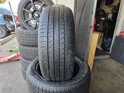 SET 215/50R17 ADVANTA ER-800