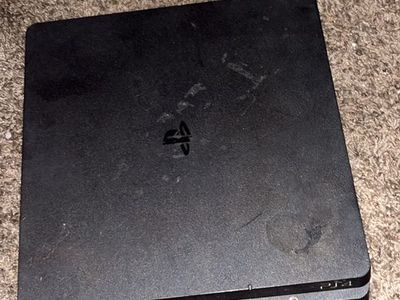 PlayStation 4 and controller