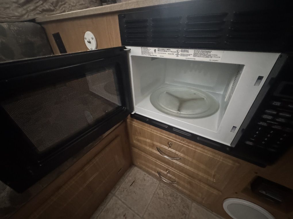 Main image 11