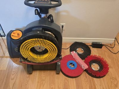 Industrial floor scrubber