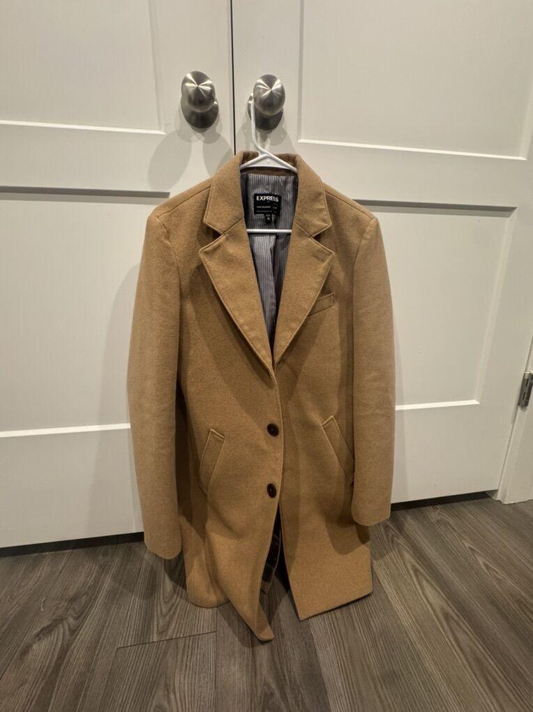 Men's Overcoat Express XS but fits SM