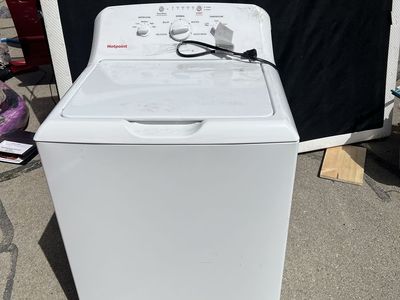 Hotpoint 4.0 cu.ft. Top Load Washer & 6.2 cu.ft. Dryer Set - White