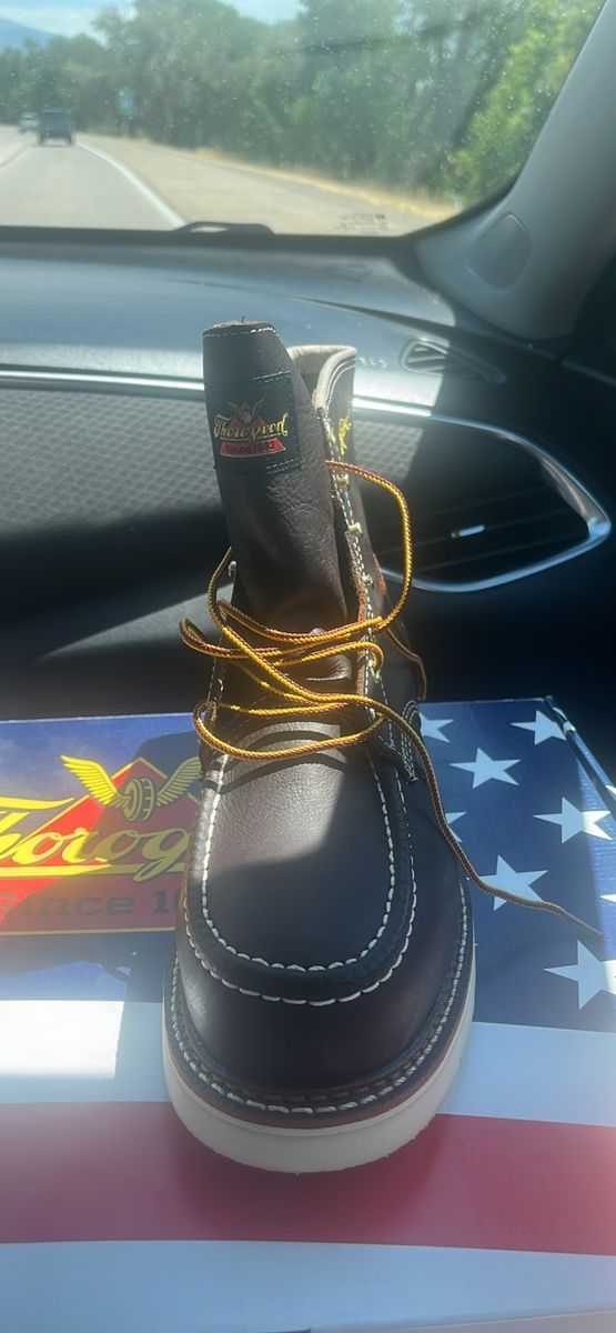 Thorogood Men's Leather Moc Toe Work Boots - Size 9.5