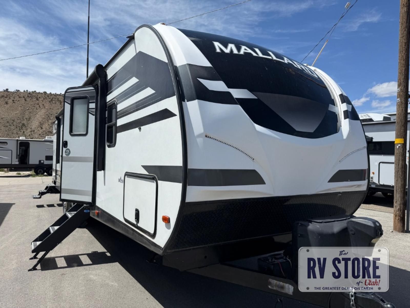 2021 Heartland Mallard 312 Bunkhouse|Front Bedroom|Outdoor Kitchen|Two Entry/Exit Doors|U Shaped Dinette