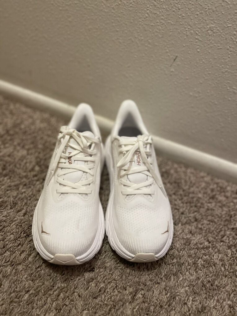 Hoka one ahari 7 size 9.5B