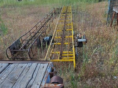 Hay elevators 20' and 24'