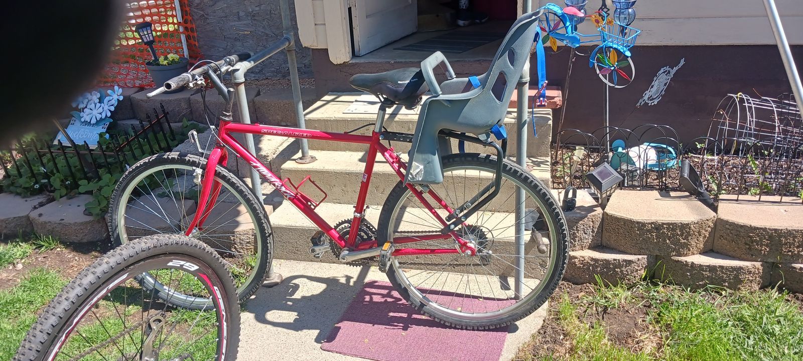 Specialized W/baby seat