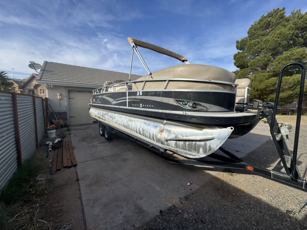 Pontoon
