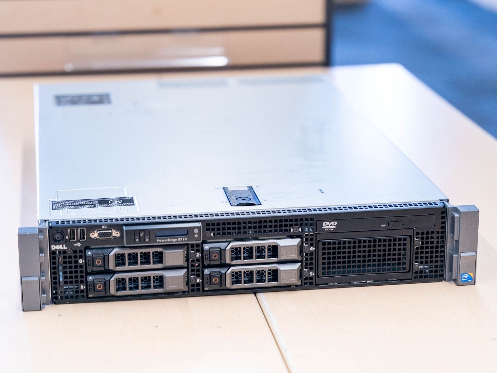 Dell Poweredge R710 Server | 12 CPU Cores, 96GB RAM, 4x HDD Bays