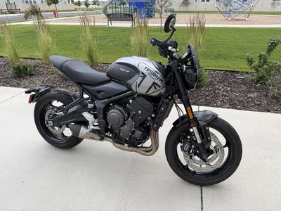 2023 Triumph Trident 660 1,100 miles