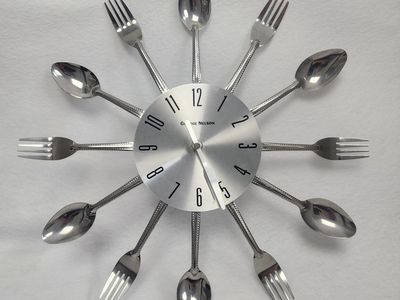 GEORGE NELSON CHROME MID CENTURY MODERN SPOON & FORK SUNBURST STYLE CLOCK FUN!
