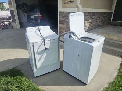 Washer and dryer samsung.
