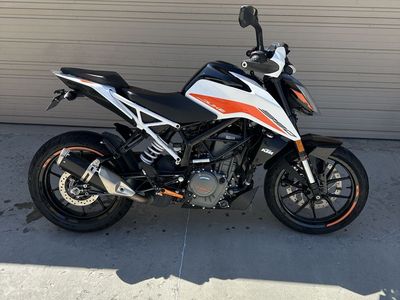 2021 KTM Duke 390
