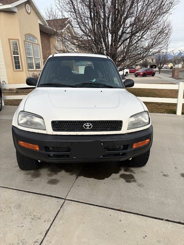 1997 TOYOTA RAV4 Base