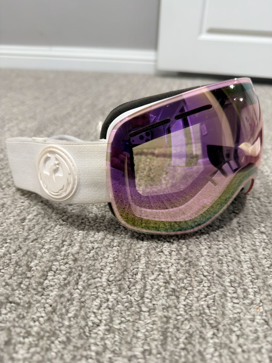 Dragon Women's ski/snowboard goggles white/purple