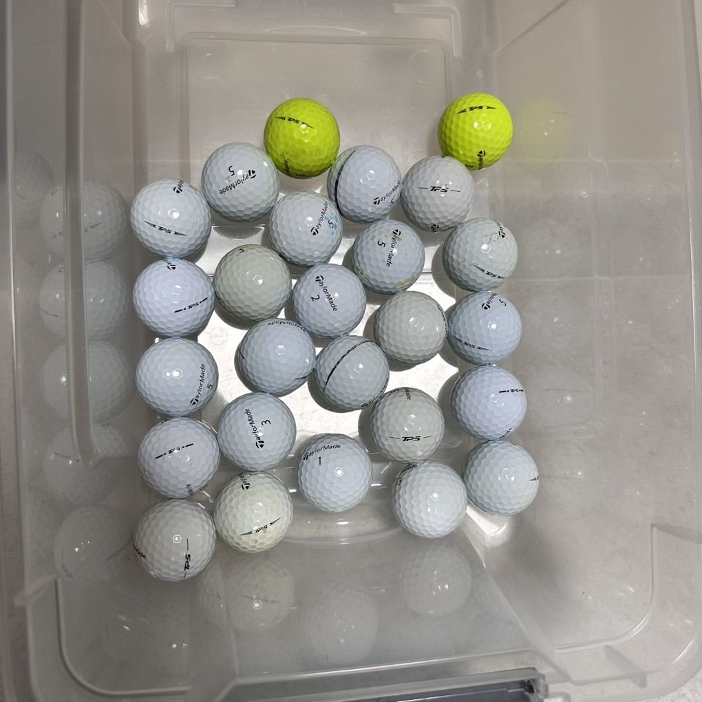 White TaylorMade TP5's Golf Balls