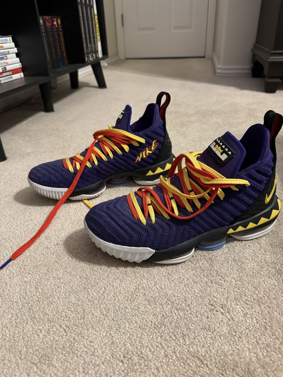 LeBron 16 Martins, Size 9.5 Men’s