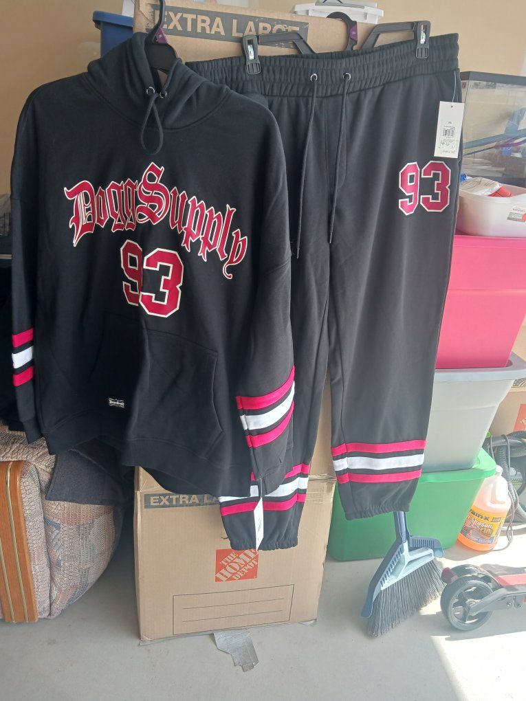 Dogg Supply 93 Black Red Hoodie and Sweatpants Set