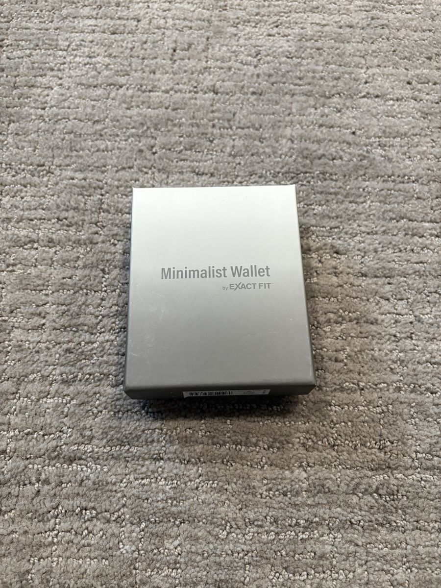 Minimalist Wallet by Exact Fit