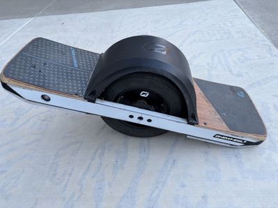 Onewheel XR Classic- Low Miles