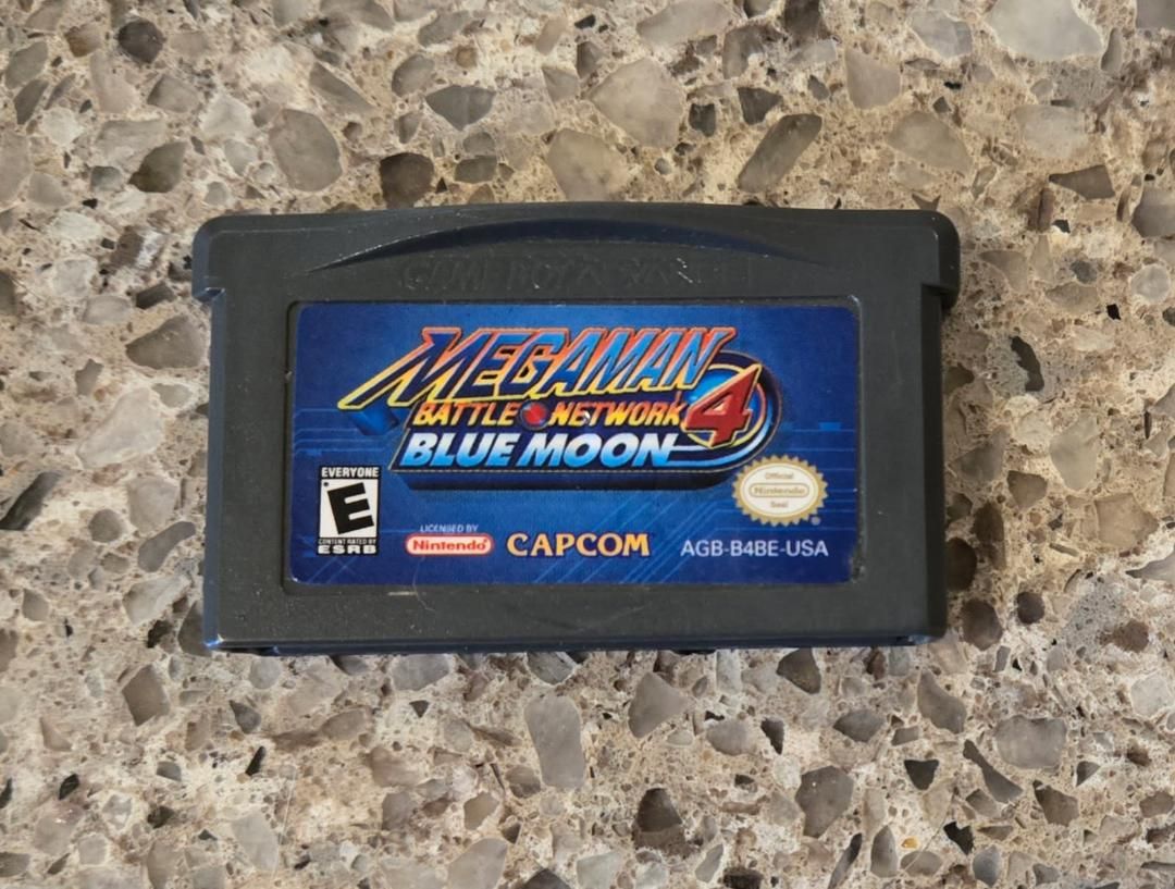 MegaMan Battle Network 4 Blue Moon for Gamboy Advance! trades considered!
