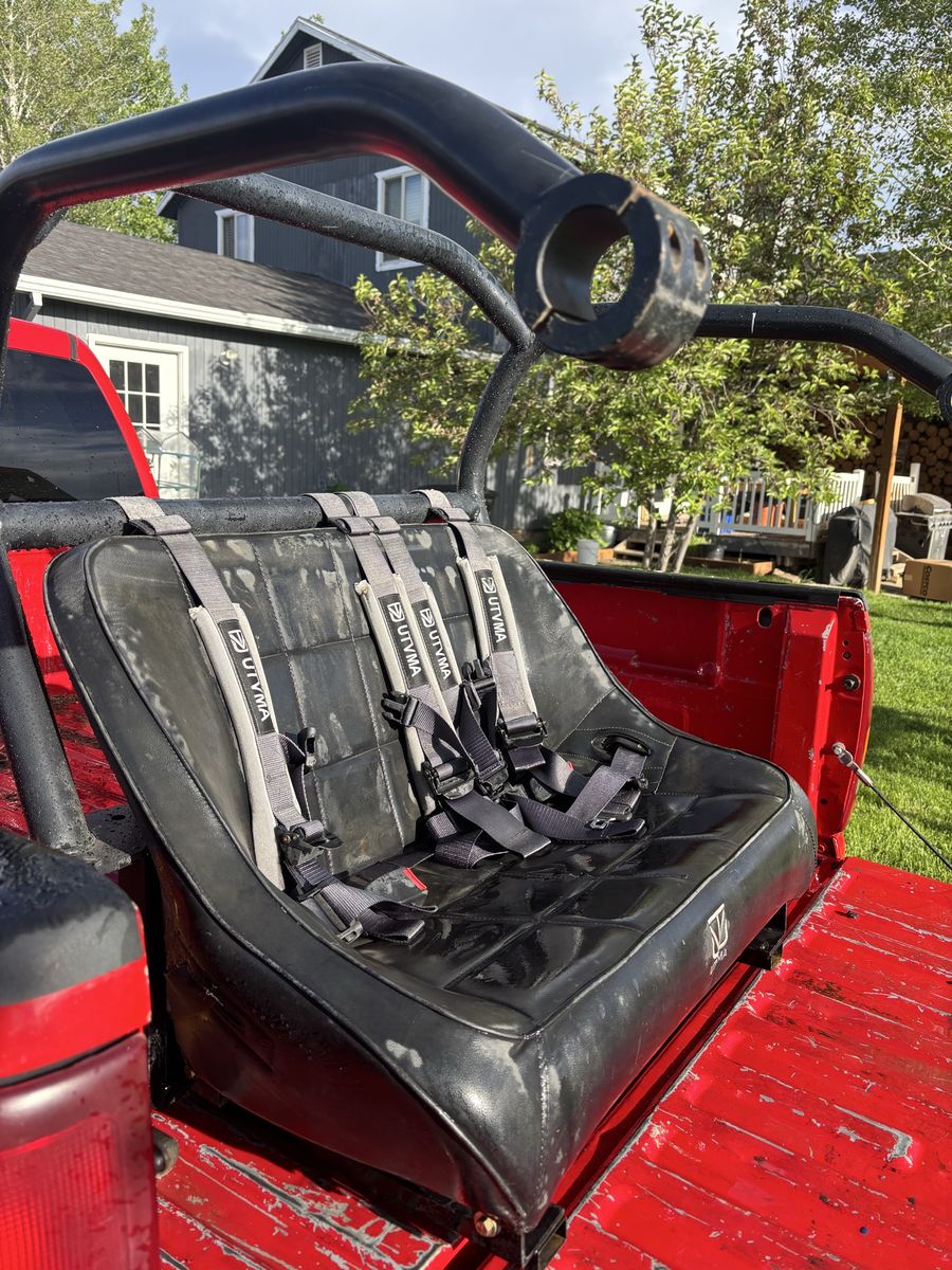 UTV MA Polaris General Back seat and Roll cage