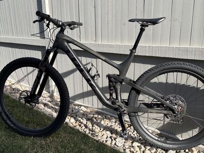 Trek Top Fuel 9.8 Full Carbon (2023) XL Size