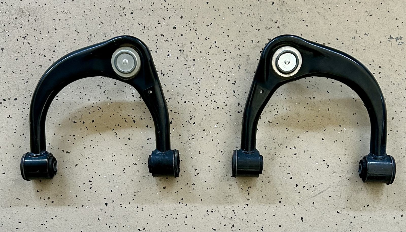 2021 Toyota Tacoma Front Upper Control Arms (Pair)