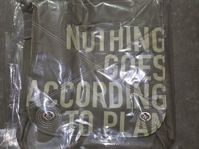 Seraph "One For The Road" Olive Green Messenger Bag - New, with original packaging
