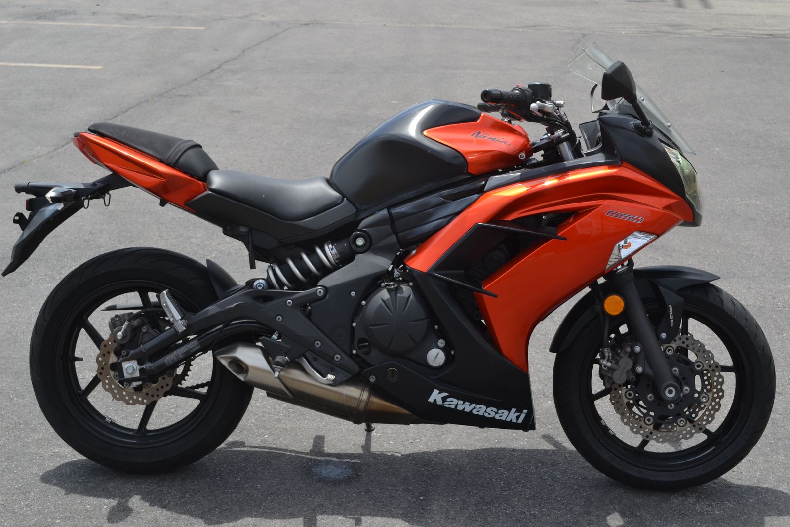 2014 Kawasaki Ninja 650 - LOW MILES - Sport Bike