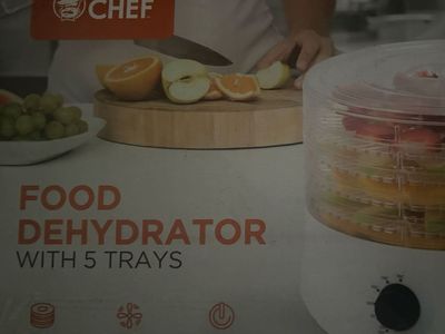 Commercial Chef CCD10WG Food Dehydrator with 5 Trays and Rotary Knob, 280 Watts