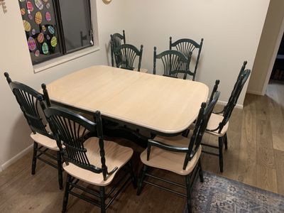 Dining Room Table With 8 Chairs