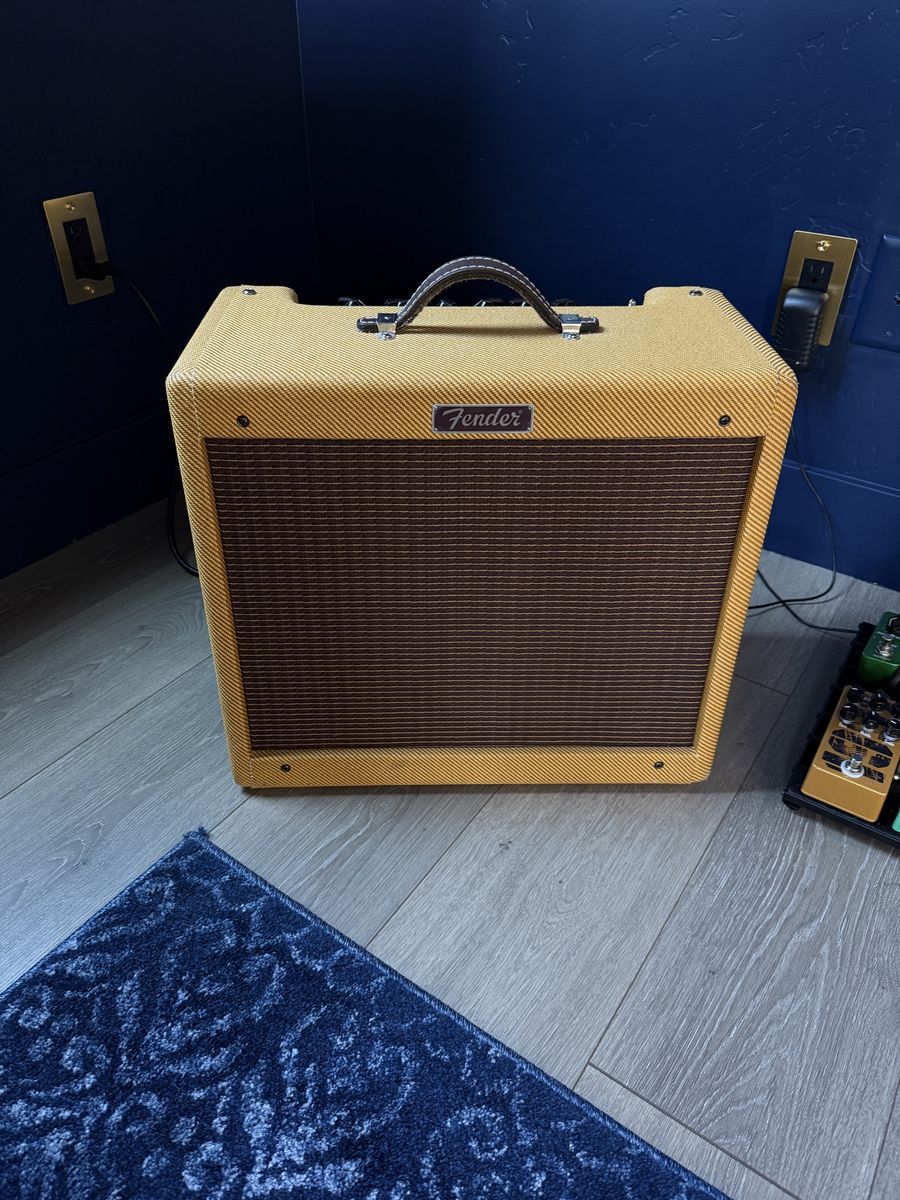 Fender Blues Junior Tweed Guitar Amplifier