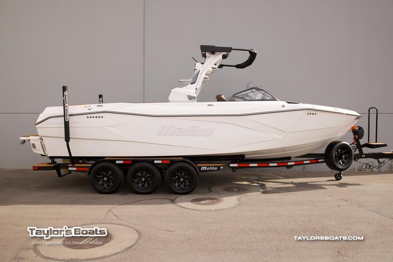 2026 Malibu 26 LSV Boats