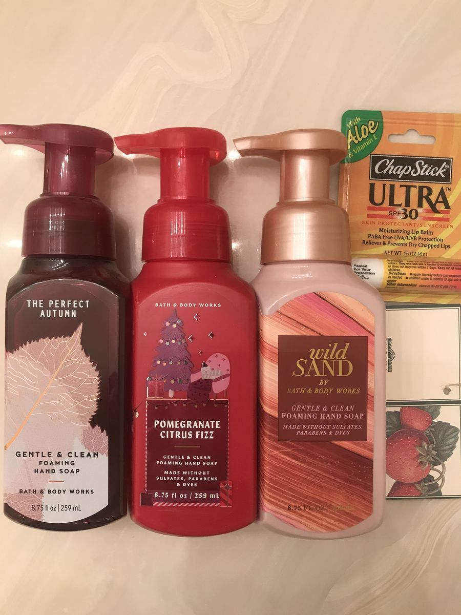 5 Bath & Body Works Foaming Hand Soap Wild Sand The Perfect Autumn Pomegranate Citrus Fizz Chapstick Aloe lip balm