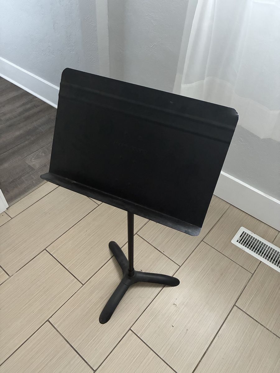 Manhassat Standard Tripod Base Music Stand - Black, Adjustable Height