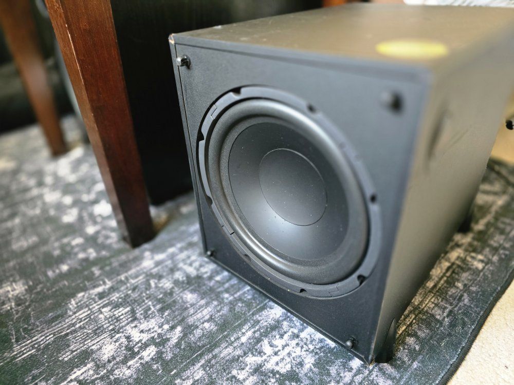 Definitive Technology ProSub 1000 Active 10" 300W Powered Subwoofer