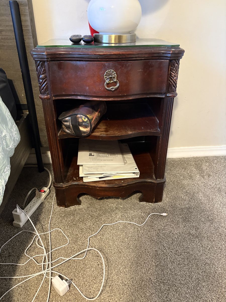 Main image 4
