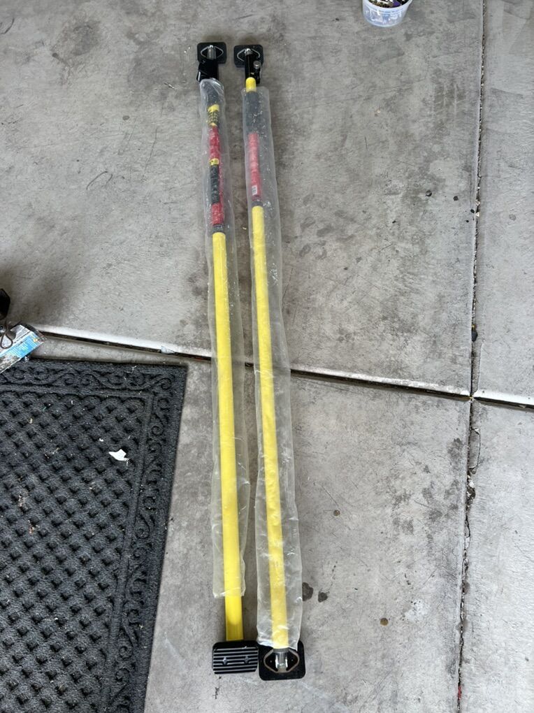 Two Quick Support Rods