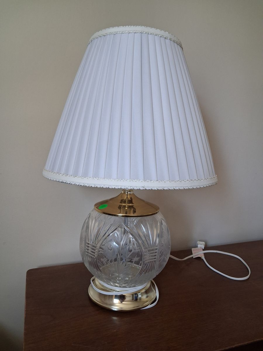 Elegant Vintage Cut Glass Table Lamp