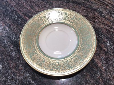 FRANCISCAN CROWN RENAISSANCE SAUCER gold filigree on green rim cottagecore