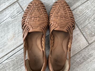 Womens Leather Huarache Sandals Sz 9